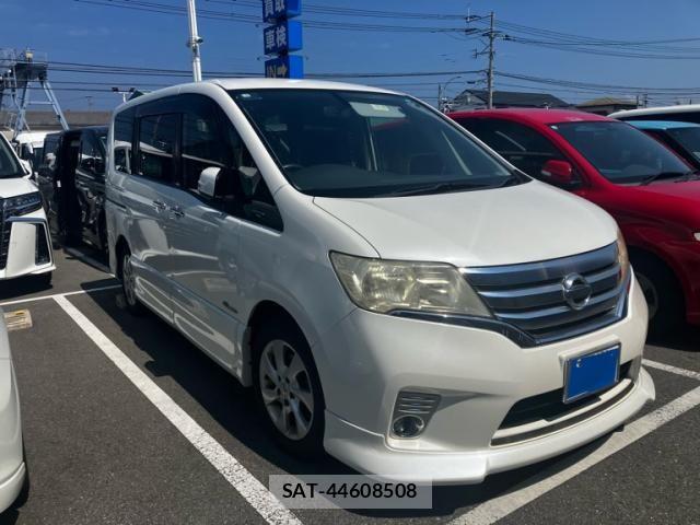 Nissan SERENA 2013-01 8317012-0