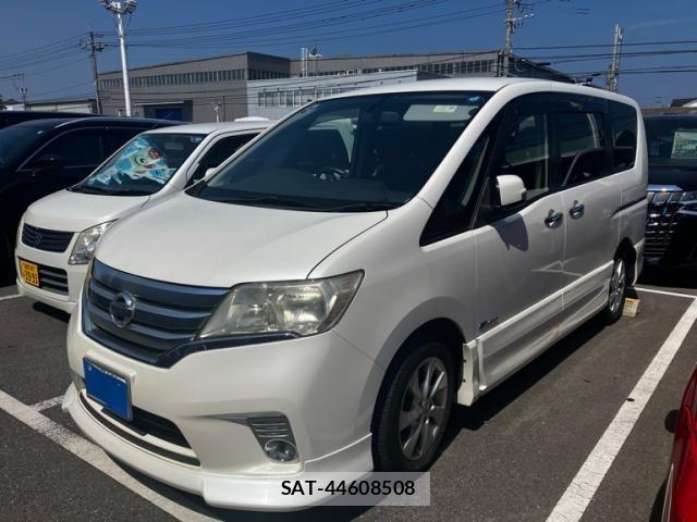 Nissan SERENA 2013-01 8317012-1
