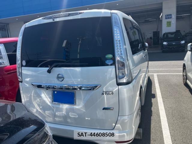 Nissan SERENA 2013-01 8317012-2