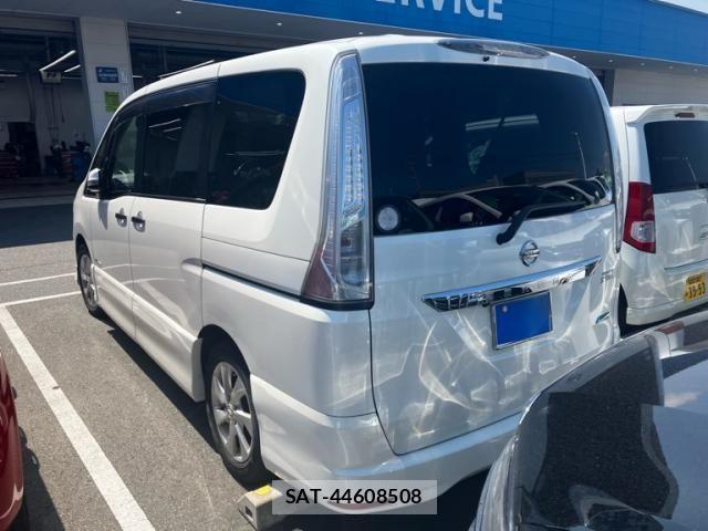 Nissan SERENA 2013-01 8317012-3