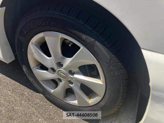 Nissan SERENA 2013-01 8317012-6