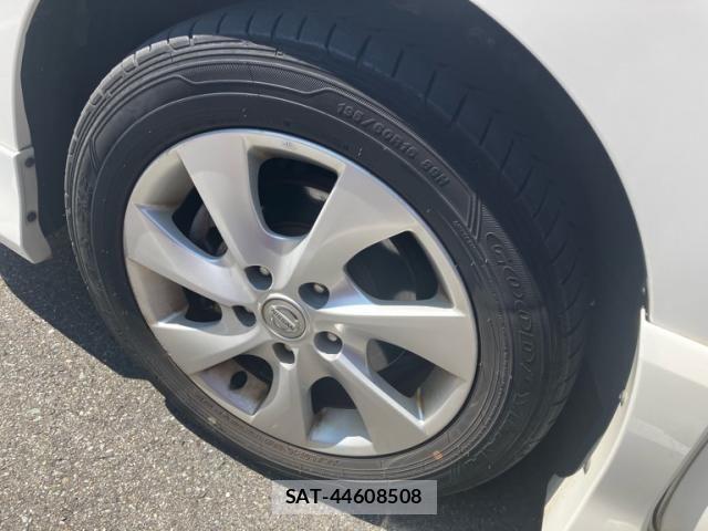 Nissan SERENA 2013-01 8317012-7