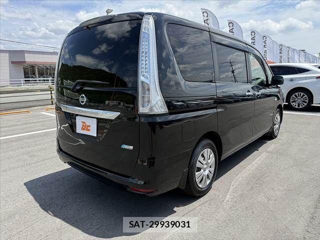 Nissan SERENA 2012-12 8317000-12