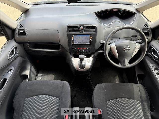 Nissan SERENA 2012-12 8317000-1
