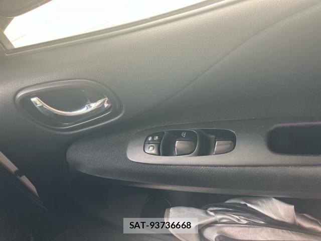 Nissan SERENA 2014-12 8317009-9