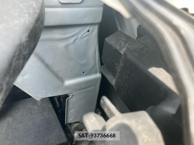 Nissan SERENA 2014-12 8317009-20