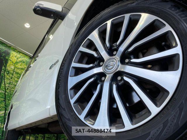 Nissan SERENA 2015-12 8316989-13
