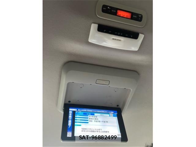 Nissan SERENA 2016-10 8316987-21