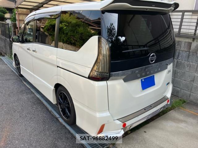 Nissan SERENA 2016-10 8316987-3