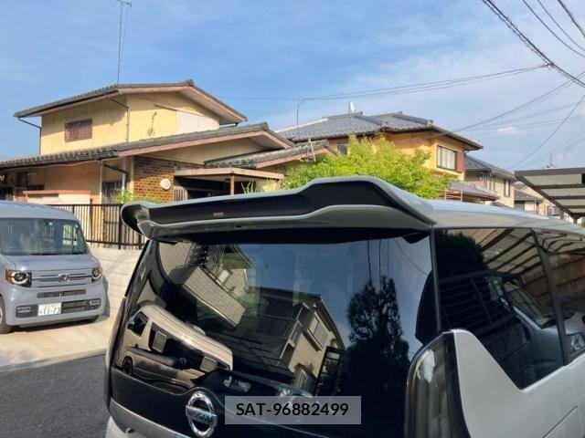 Nissan SERENA 2016-10 8316987-5