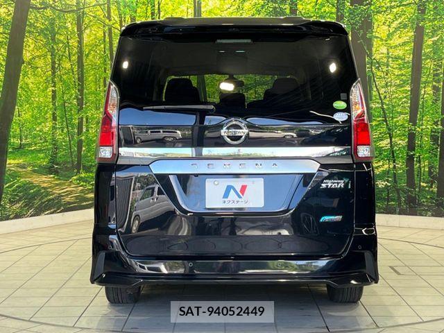 Nissan SERENA 2017-02 8316992-15