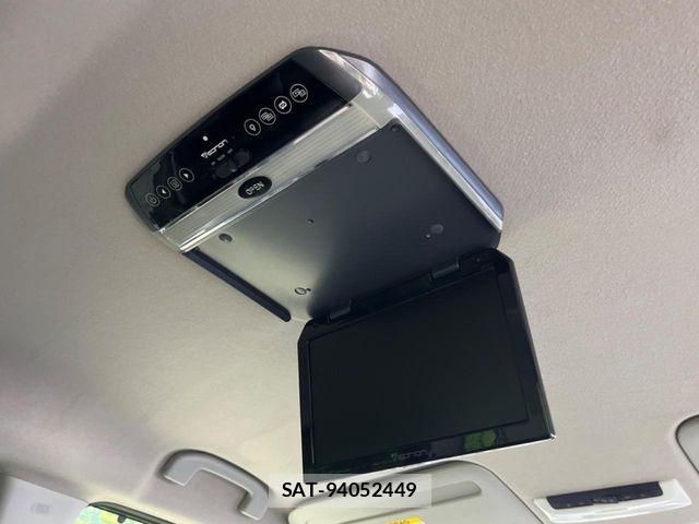 Nissan SERENA 2017-02 8316992-4