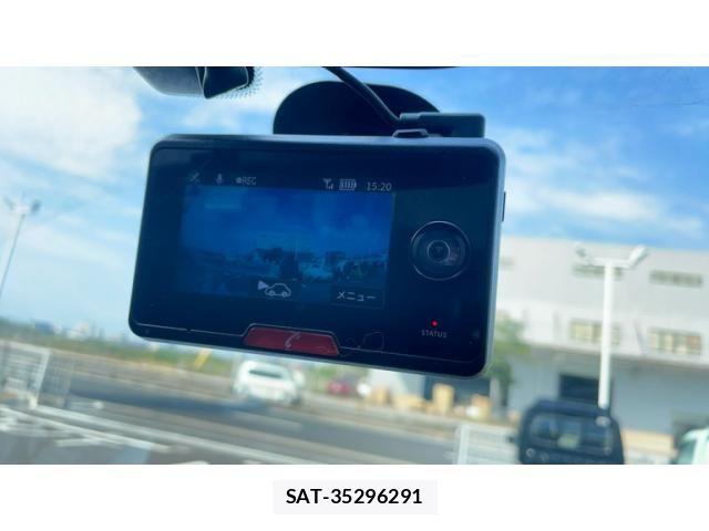 Nissan SERENA 2013-09 8317015-13