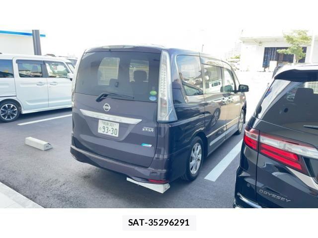 Nissan SERENA 2013-09 8317015-3