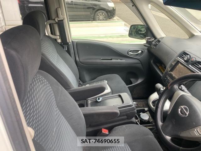Nissan SERENA 2013-11 8317011-11
