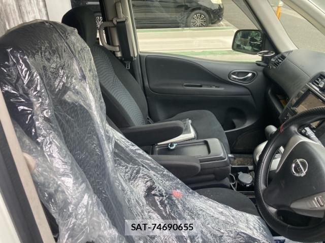Nissan SERENA 2013-11 8317011-14