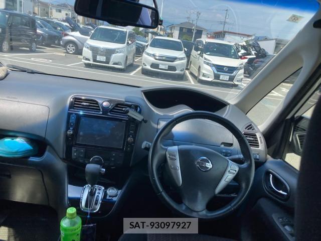 Nissan SERENA 2015-08 8316996-13