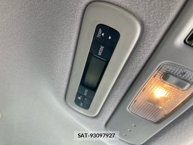 Nissan SERENA 2015-08 8316996-15