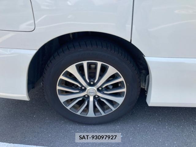Nissan SERENA 2015-08 8316996-8