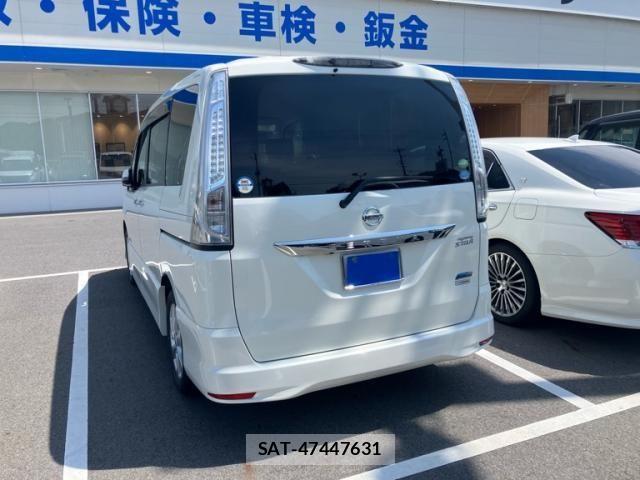 Nissan SERENA 2013-08 8317018-0
