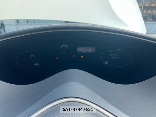 Nissan SERENA 2013-08 8317018-21