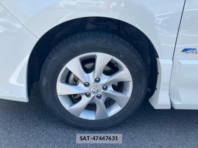 Nissan SERENA 2013-08 8317018-6