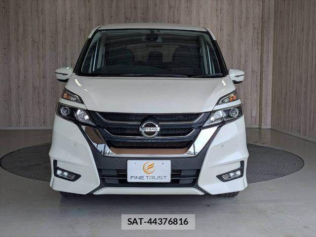 Nissan SERENA 2016-09 8337813-16