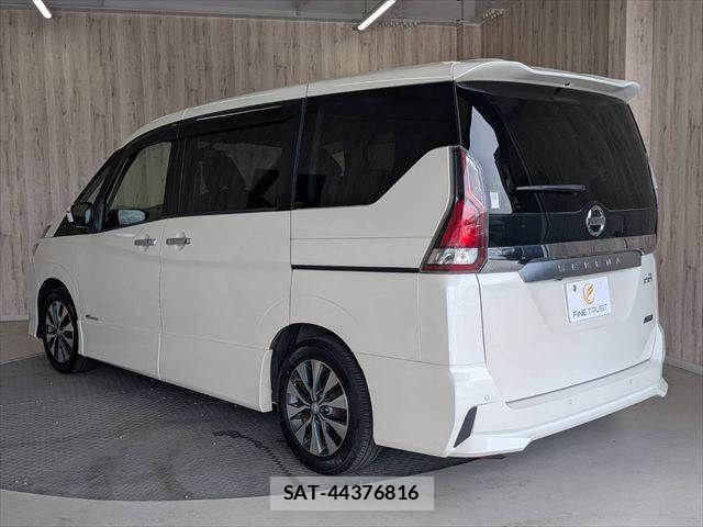 Nissan SERENA 2016-09 8337813-21
