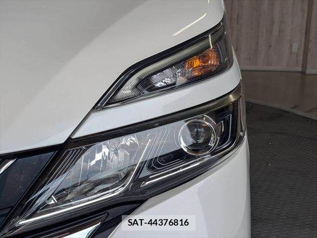 Nissan SERENA 2016-09 8337813-23