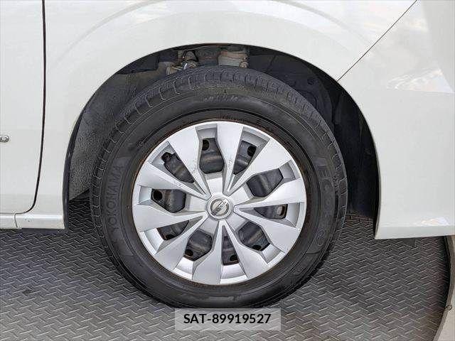 Nissan SERENA 2018-02 8335006-15