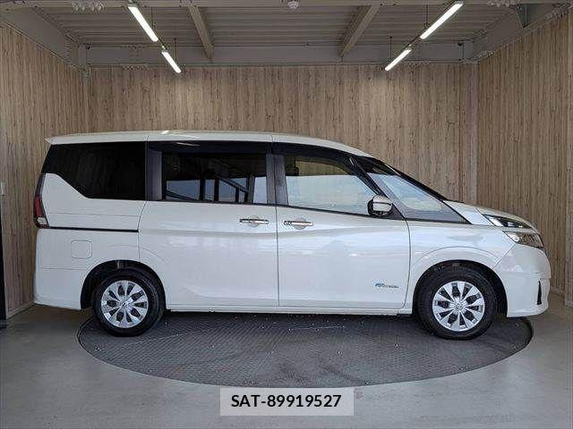 Nissan SERENA 2018-02 8335006-18