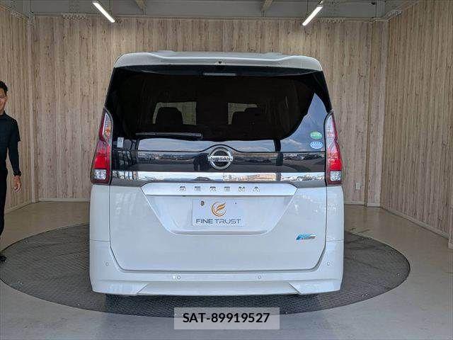 Nissan SERENA 2018-02 8335006-19