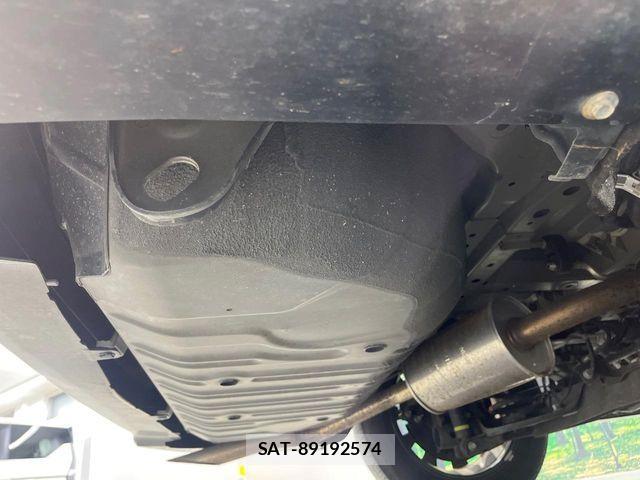Nissan SERENA 2017-06 8337803-19