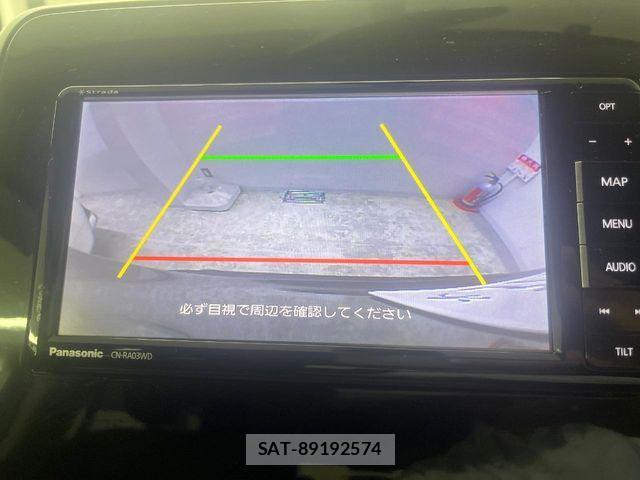 Nissan SERENA 2017-06 8337803-3