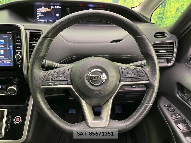 Nissan SERENA 2017-09 8337800-11