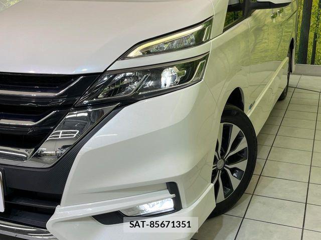 Nissan SERENA 2017-09 8337800-12