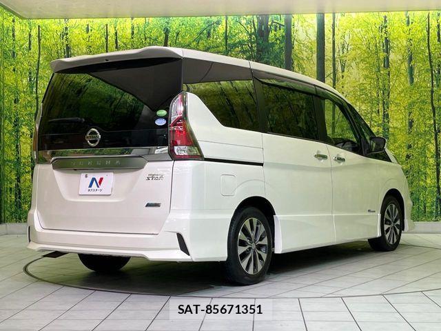 Nissan SERENA 2017-09 8337800-17