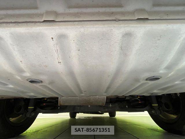 Nissan SERENA 2017-09 8337800-19