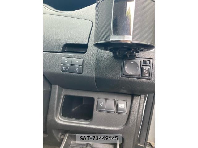 Nissan SERENA 2013-03 8337823-10