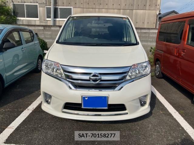 Nissan SERENA 2012-08 8337825-1