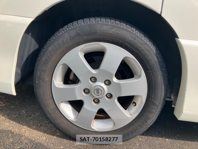 Nissan SERENA 2012-08 8337825-6