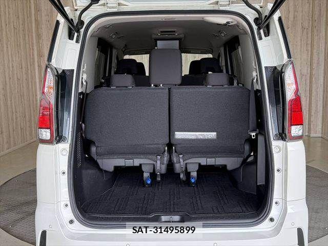 Nissan SERENA 2016-08 8337805-9