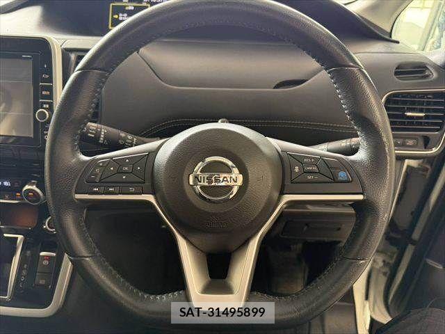 Nissan SERENA 2016-08 8337805-10