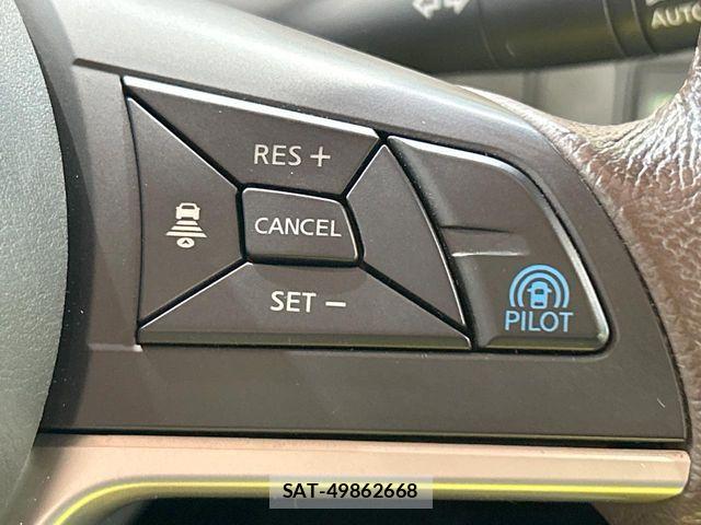 Nissan SERENA 2017-09 8337802-7