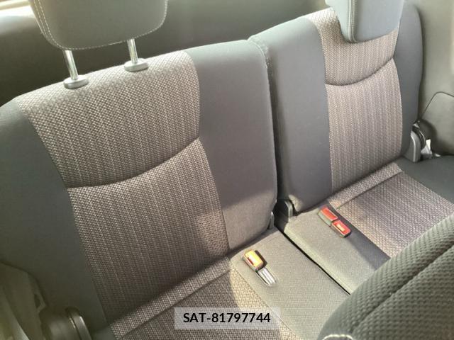 Nissan SERENA 2015-12 8337816-15