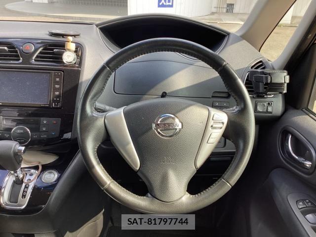Nissan SERENA 2015-12 8337816-20