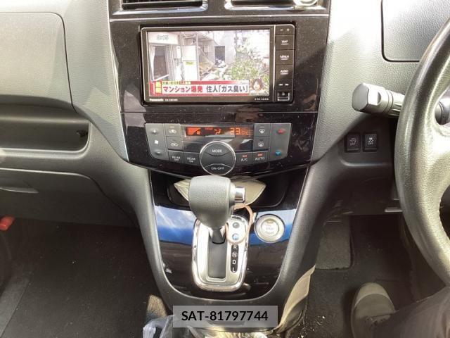 Nissan SERENA 2015-12 8337816-21