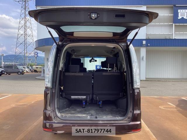 Nissan SERENA 2015-12 8337816-5