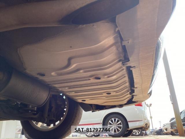 Nissan SERENA 2015-12 8337816-7