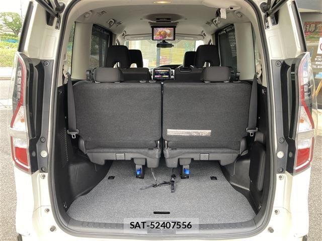 Nissan SERENA 2019-10 8337788-14